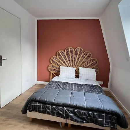 T2 En Plein Centre De * ルーベ