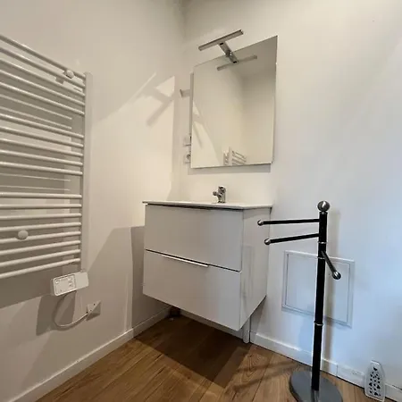 アパート T2 En Plein Centre De ルーベ